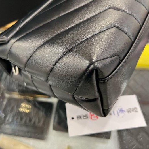 東區正精品㊣YSL Saint Laurent 678401 Toy Loulou mini 黑色牛皮銀字胖胖包方胖包 RA1854-8