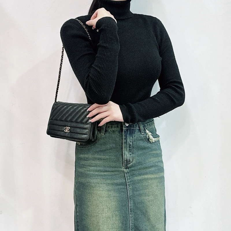 莉亞精品♡ Chanel A82398 季節限量款woc 二手-1