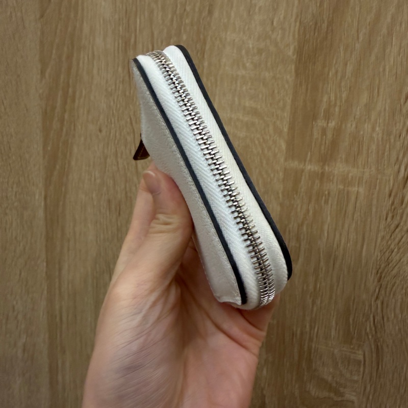 Hermes 白Evercolor牛皮銀釦Silk in絲巾零錢包H087087-4