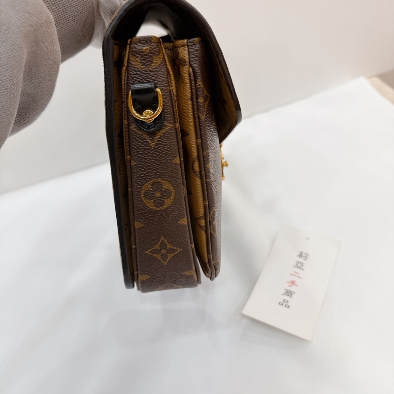 莉亞精品♡ LV M41465 拼色郵差包 二手-6