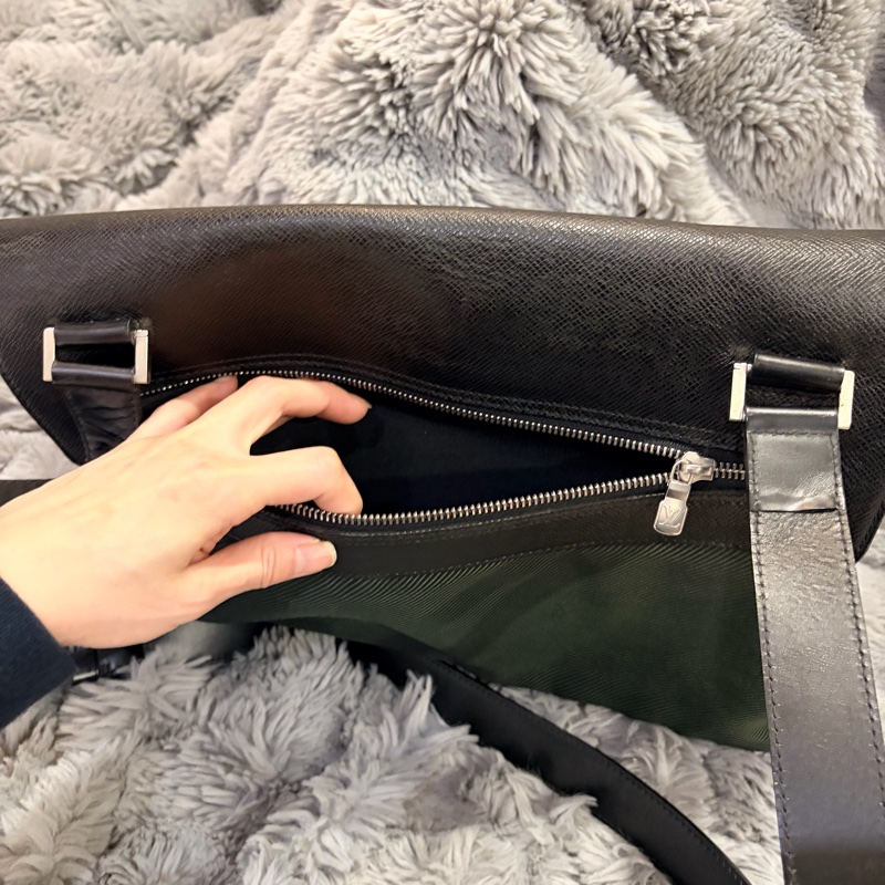 #LV #商務 #郵差包 #公事包 #文件包-13