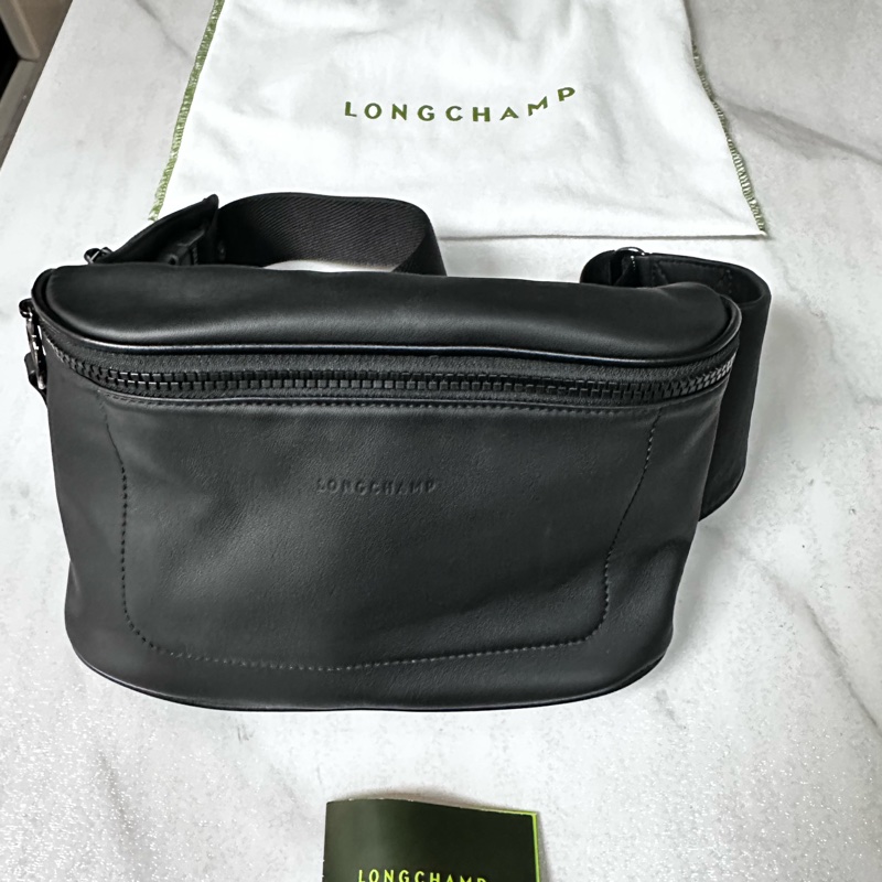 LONGCHAMP 精品小牛皮側背包-5