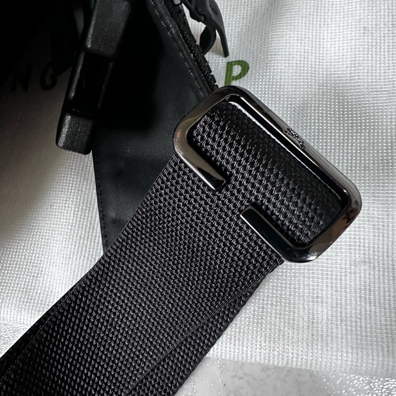 LONGCHAMP 精品小牛皮側背包-12