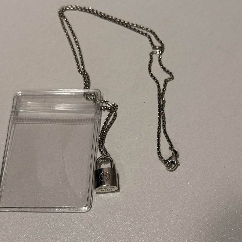 Louis Vuitton 慈善款純銀鎖頭項鍊-5