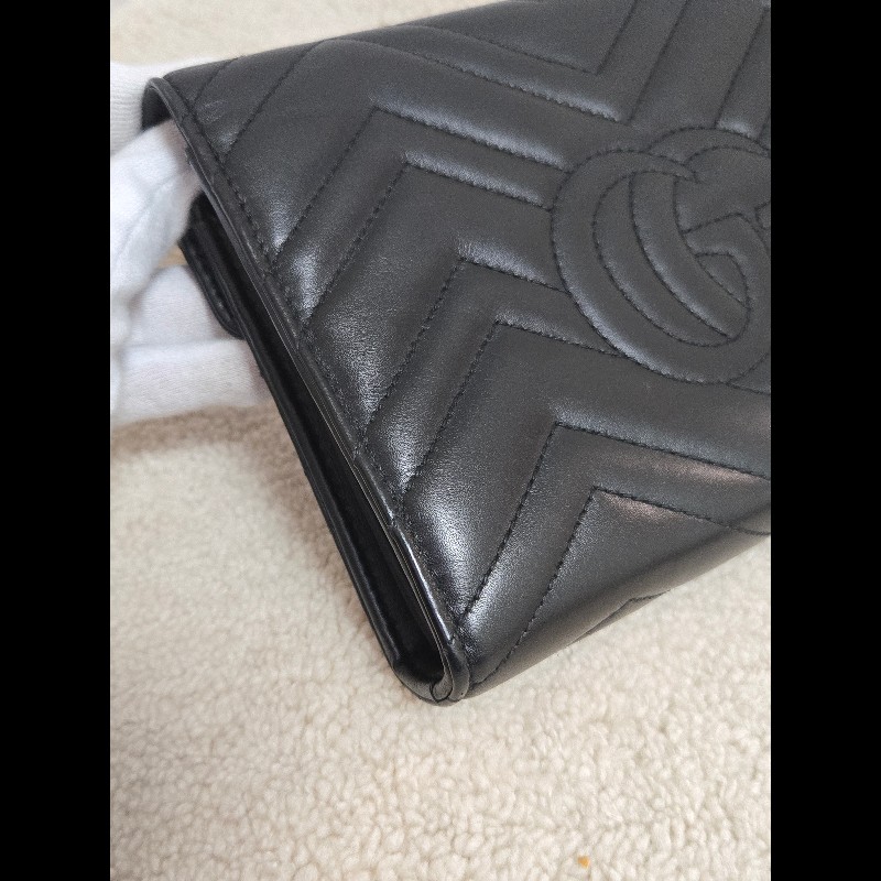 Gucci GG Marmont 黑金 WOC 鏈帶包 經典山形紋-20