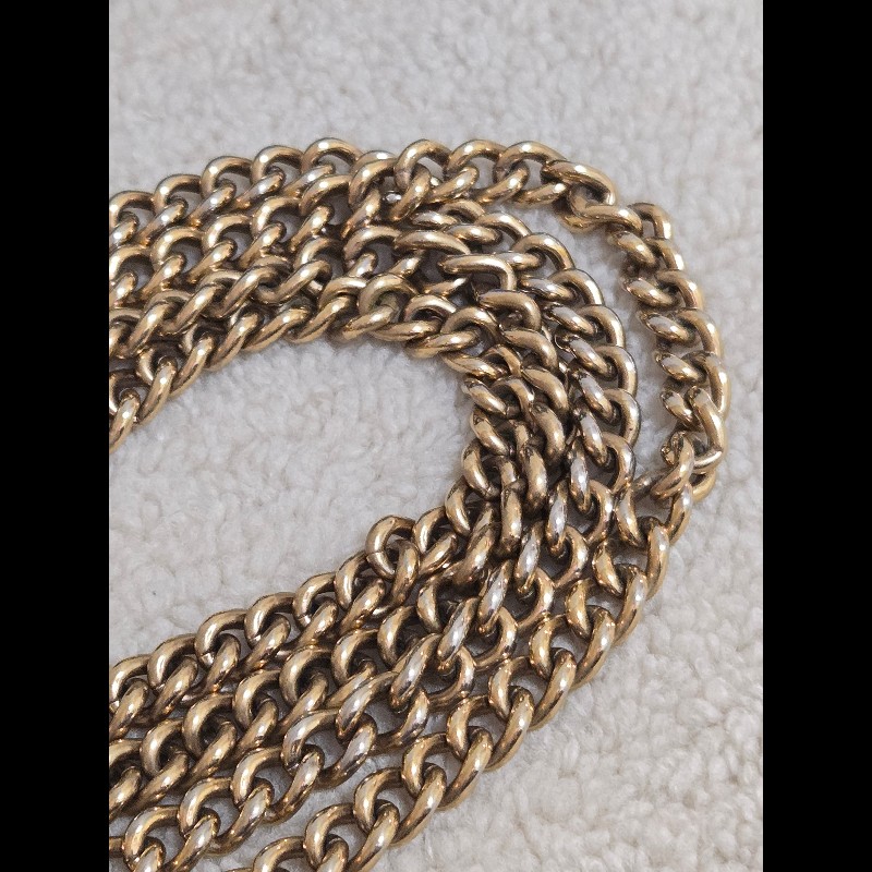 Gucci GG Marmont 黑金 WOC 鏈帶包 經典山形紋-42