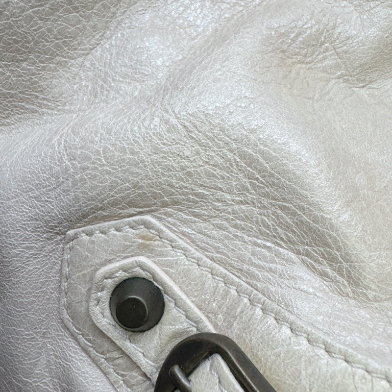 二手正品Balenciaga巴黎世家Classic Day Hobo奶白復古羊皮機車包巴黎世家包巴黎世家機車包肩背-51