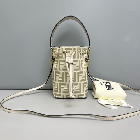 Fendi 芬迪 Mon Tresor 拼色雙F Logo 水桶 迷你 抹茶色