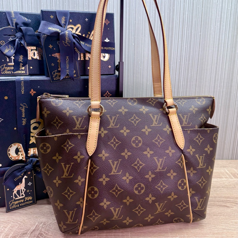 LV M41016 TOTALLY PM 小款兩側口袋拉鍊天心包肩背包-2