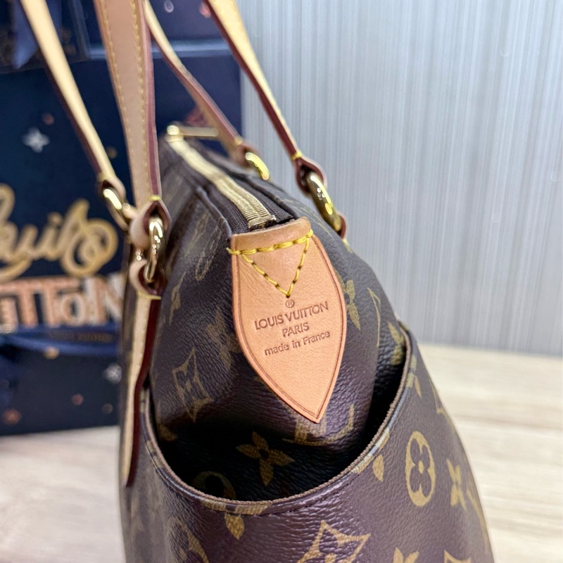 LV M41016 TOTALLY PM 小款兩側口袋拉鍊天心包肩背包-19