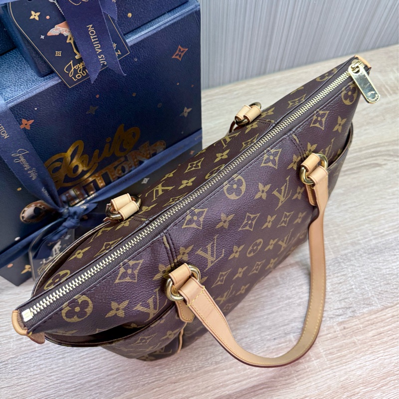 LV M41016 TOTALLY PM 小款兩側口袋拉鍊天心包肩背包-22