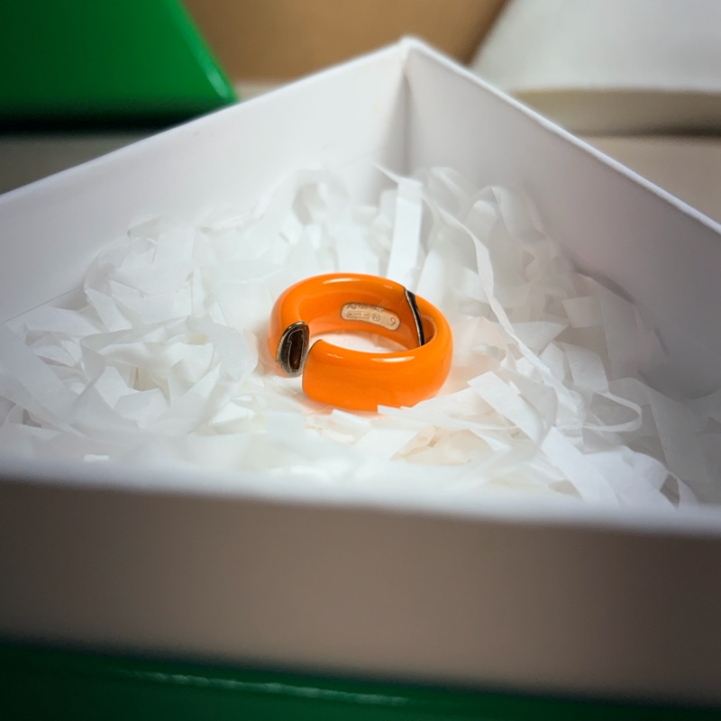 🎁全新盒裝 BV Bottega Veneta 葆蝶家元氣橘 琺瑯 925純銀戒指💍 9號-2