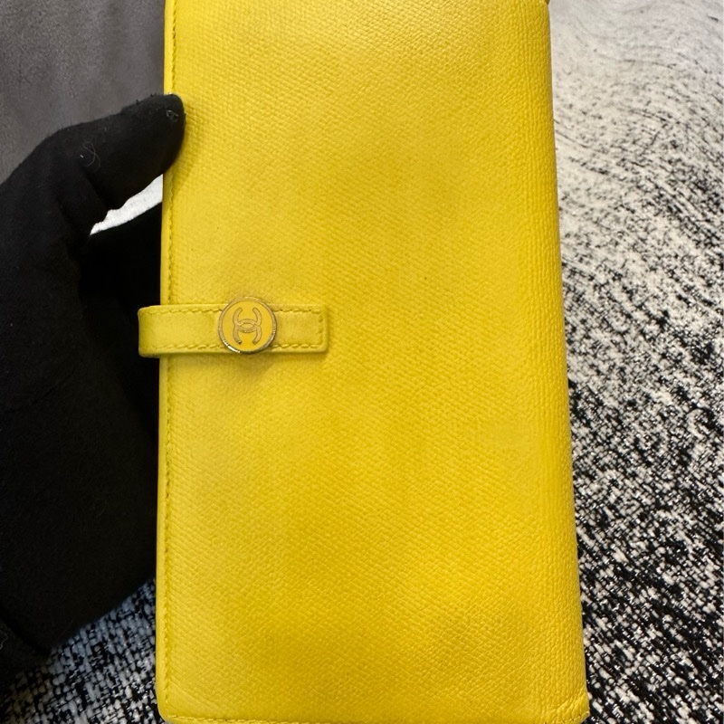 香奈兒 CHANEL 黃色皮革長夾-21