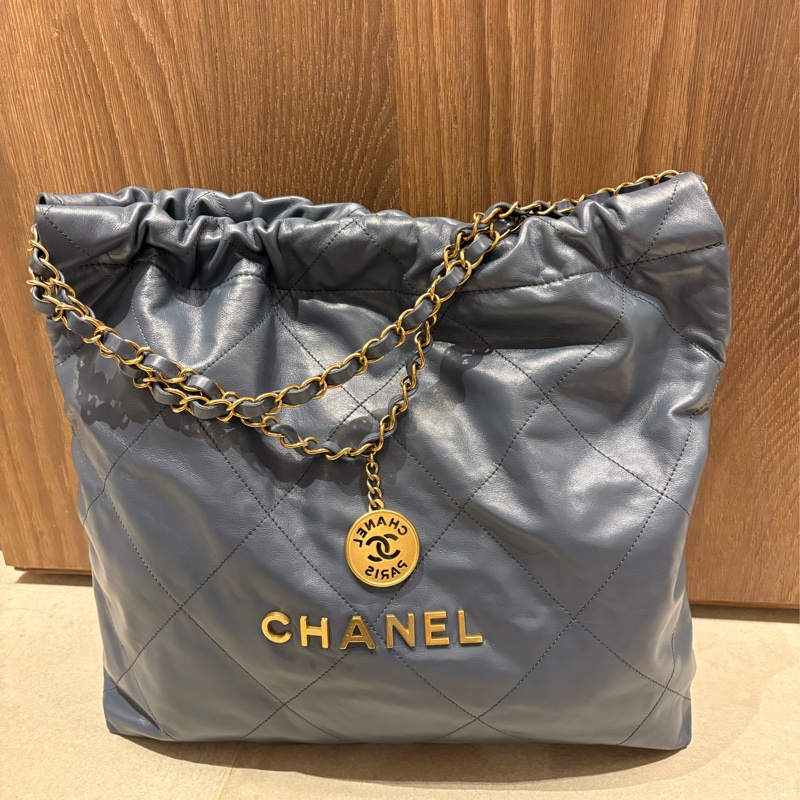 Chanel 22 香奈兒 中號 莫蘭迪藍-0