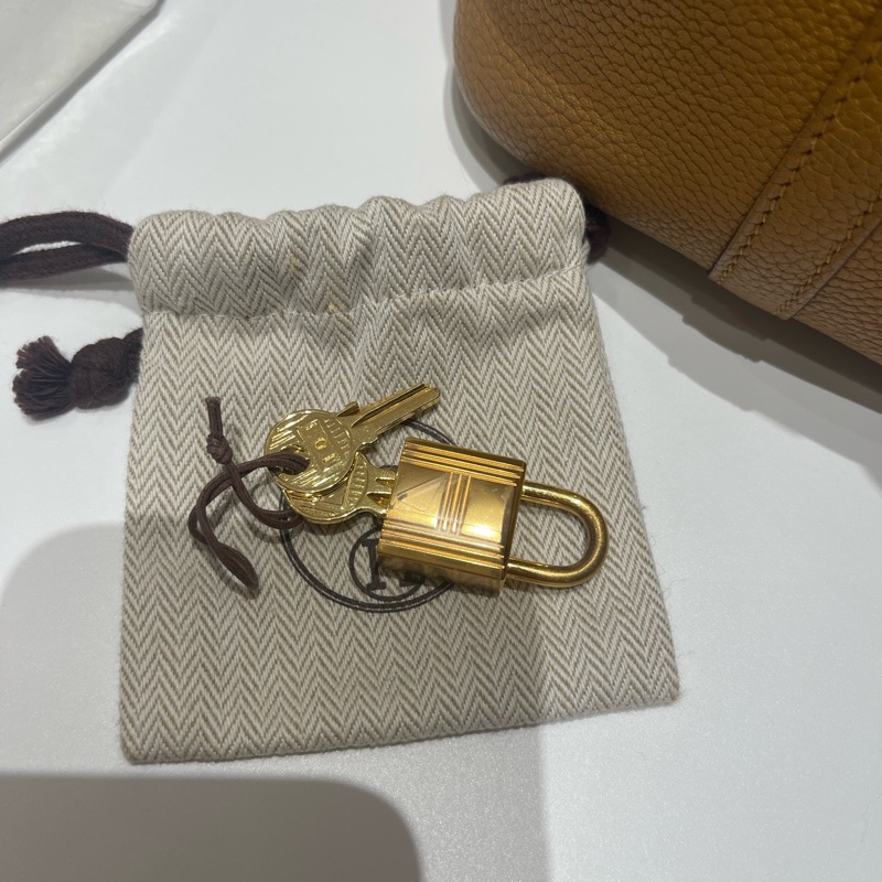 98新 愛馬仕Hermes菜籃子18芝麻色金扣Y刻Tc皮-9