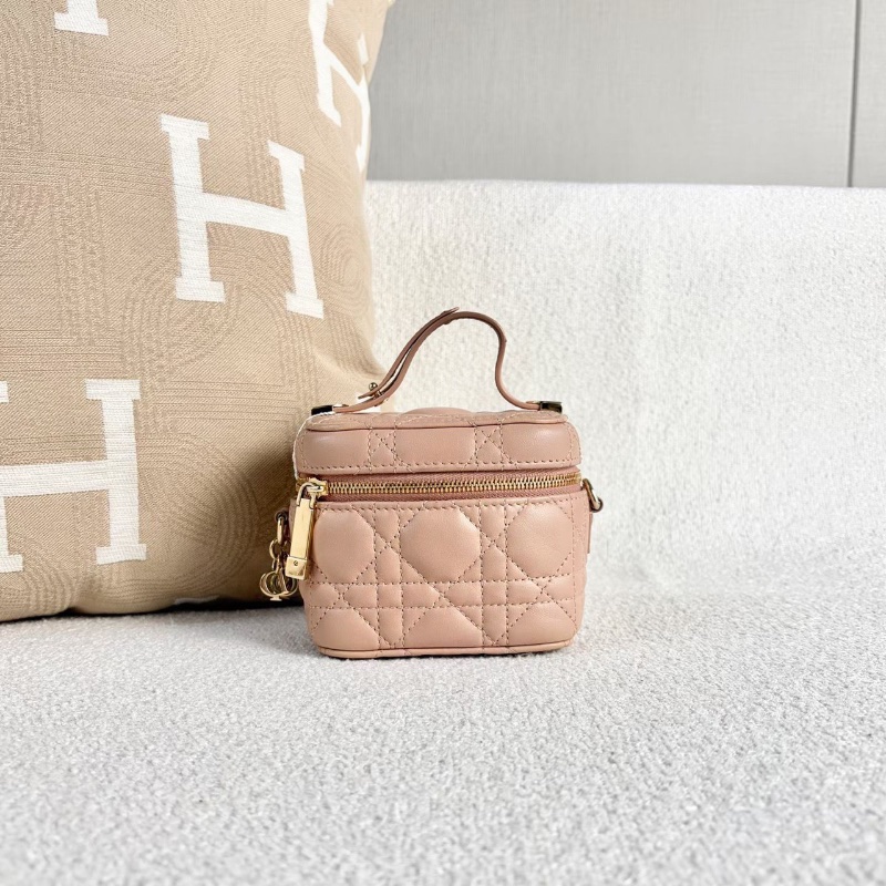Dior mini Vanity化妝盒子 裸粉色 金扣 11*10*7 98新配件塵-5