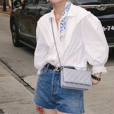 Chanel woc發財包淺灰色銀扣羊皮19*12*4 全新閒置盒子購證塵袋