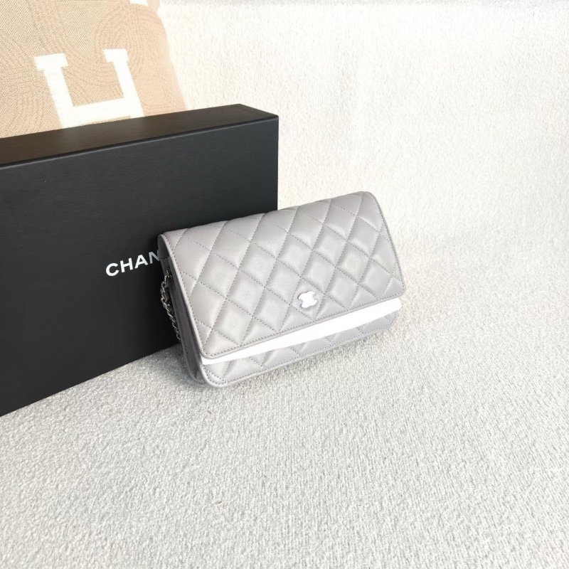 Chanel woc發財包淺灰色銀扣羊皮19*12*4 全新閒置盒子購證塵袋-3