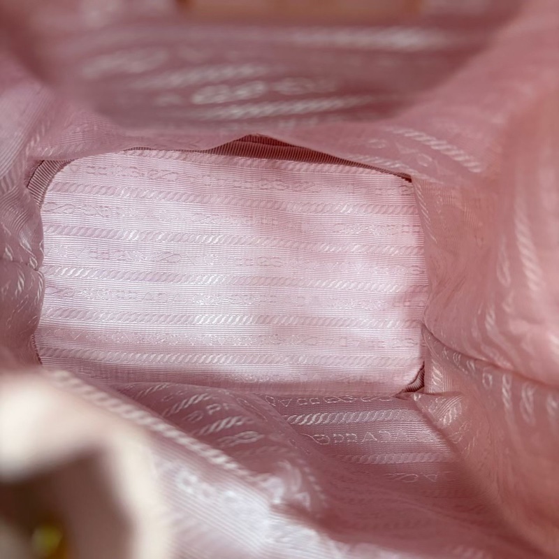 Prada尼龍水桶包 粉色 金扣 17.5*22*11 98新配件塵袋-2