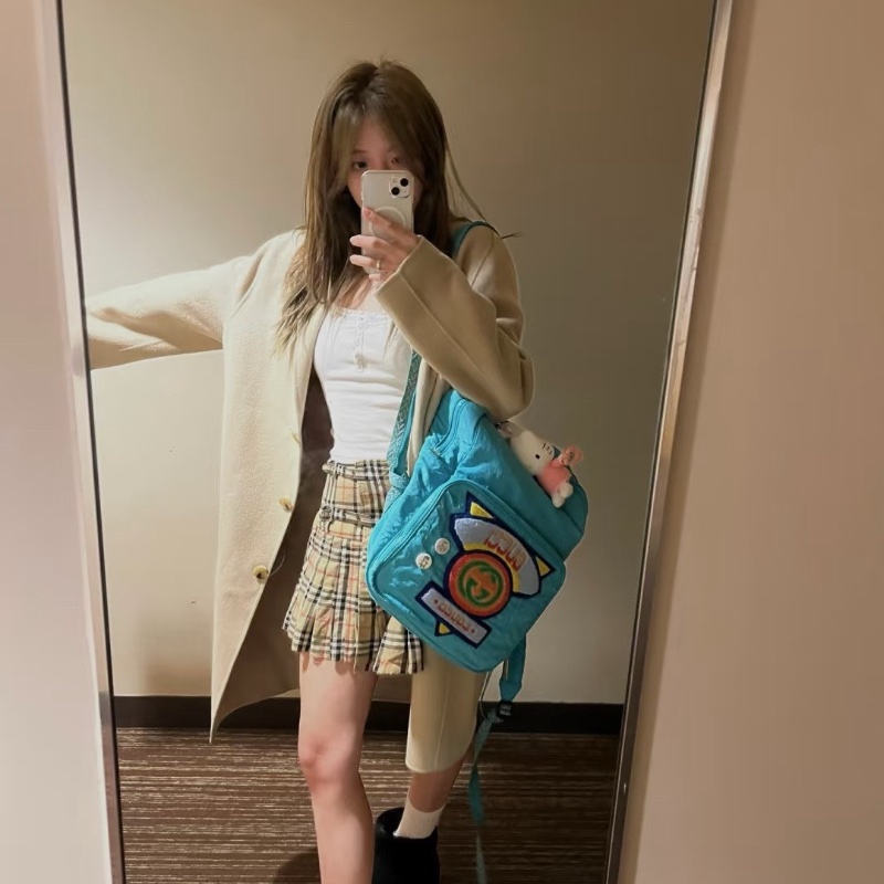 Gucci 限量彩虹徽章拼接後背包40*30*12  99新配件塵袋-0