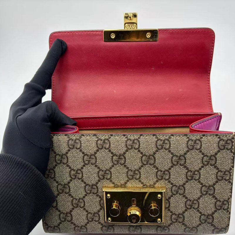 古馳 Padlock 系列小號拼色鏈條包-21