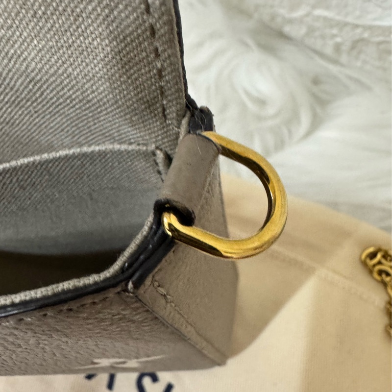 LV M82610 經典Félicie Pochette雙色Empreinte皮革斜背包-斑鳩灰-23