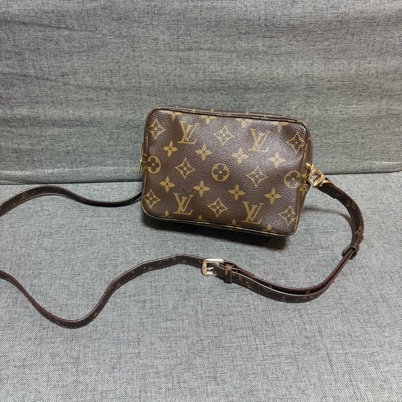 LV 老花相機包 斜挎包 18cm-1