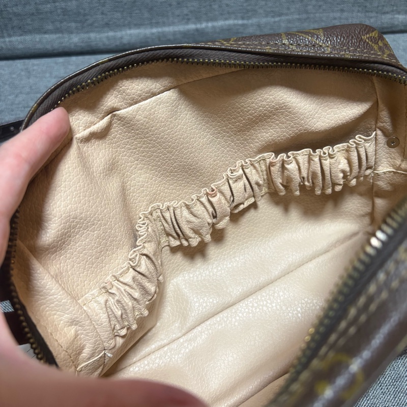 LV 老花相機包 斜挎包 23cm-12