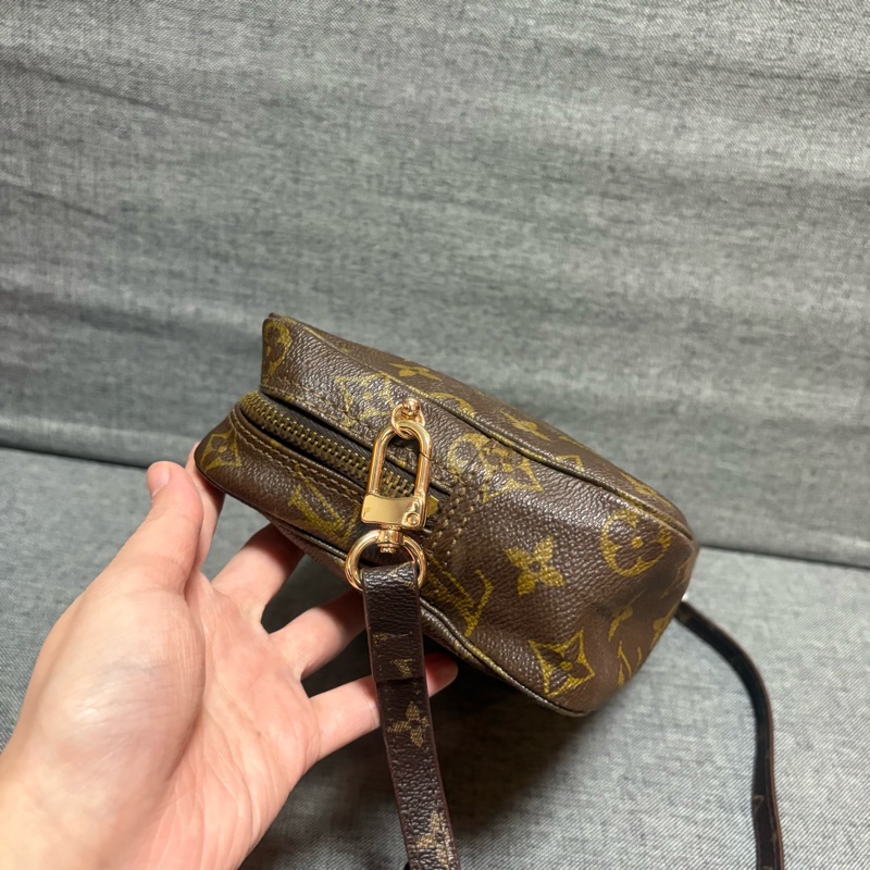 LV 老花相機包 斜挎包 23cm-3