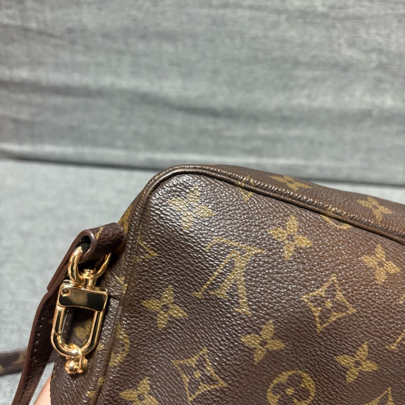 LV 老花相機包 斜挎包 23cm-5