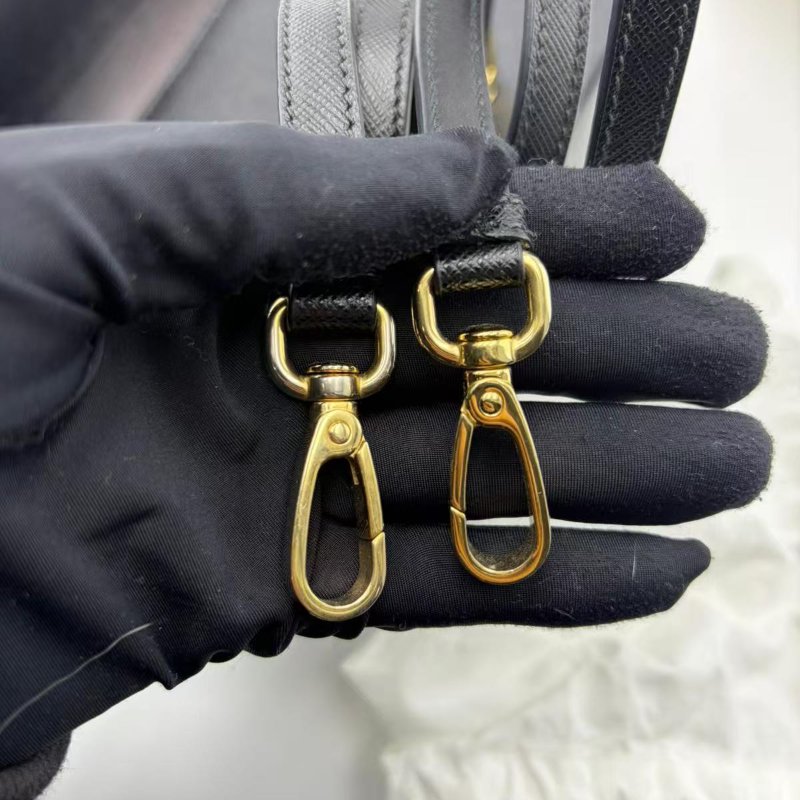 普拉達 Saffiano 皮革單肩包-26