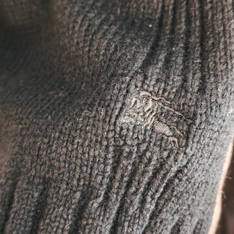 Burberry 黑色羊毛外套-9