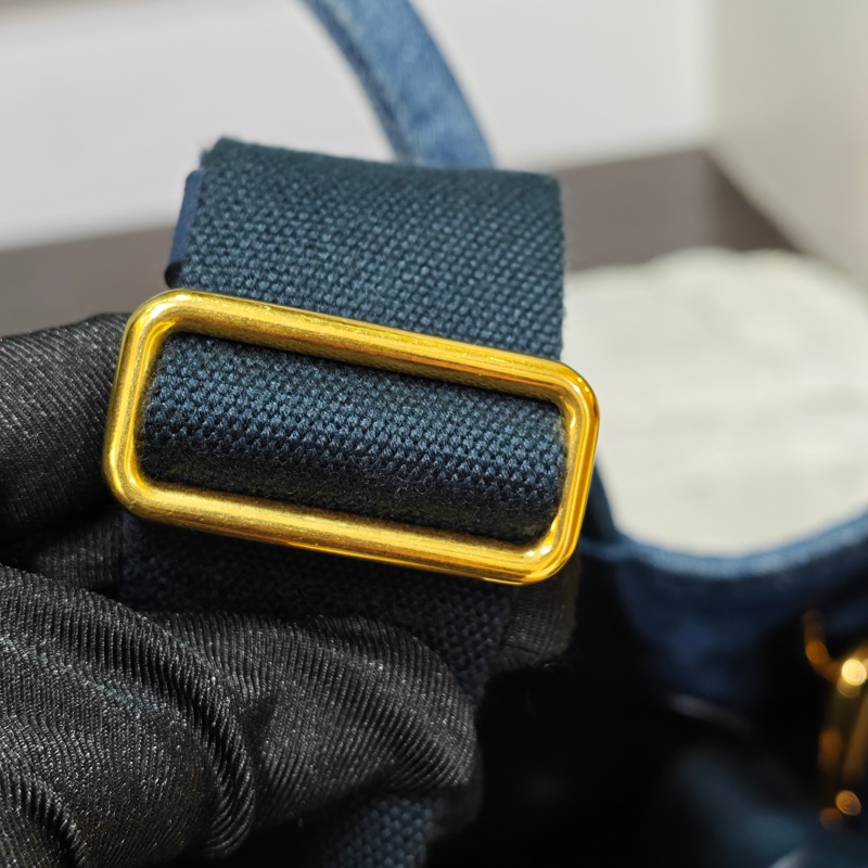 Prada 牛仔沙灘托特包-29