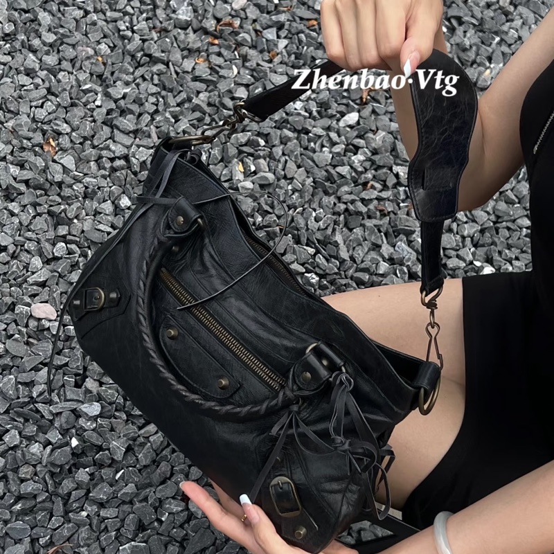 BALENCIAGA 巴黎世家 city first 黑色 機車包 斜背包 側背包 肩背包 手提包-6