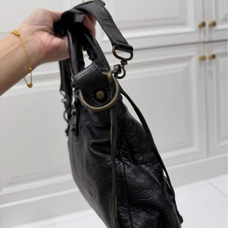 BALENCIAGA 巴黎世家 city first 黑色 機車包 斜背包 側背包 肩背包 手提包-16