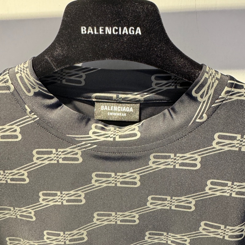 Balenciaga巴黎世家 SS23 圖案滿印套頭短袖 T恤 寬松版型 男款 黑色-4