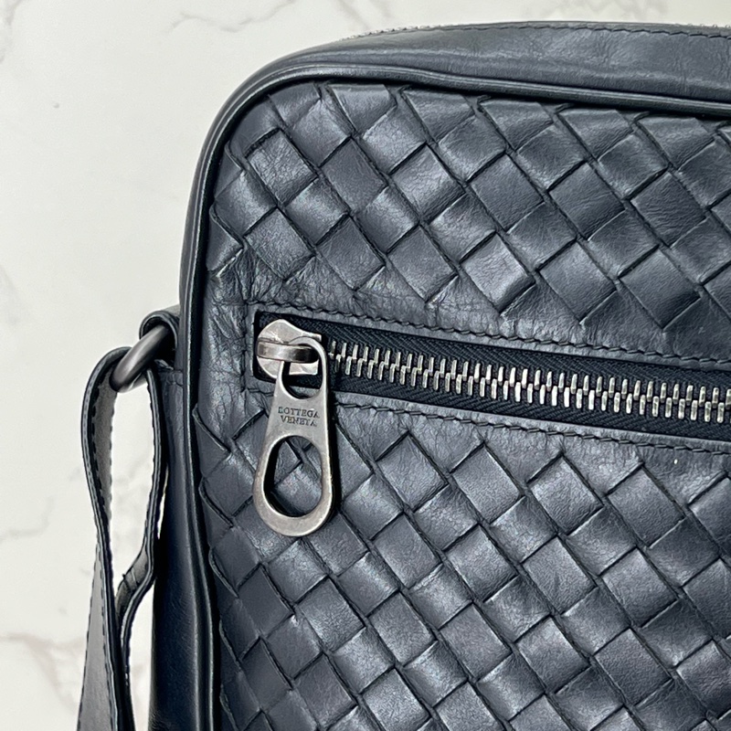 💗香緹國際精品💗 707 BV 黑編織肩背包-1