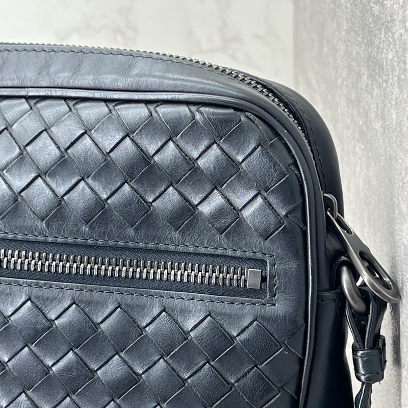 💗香緹國際精品💗 707 BV 黑編織肩背包-3