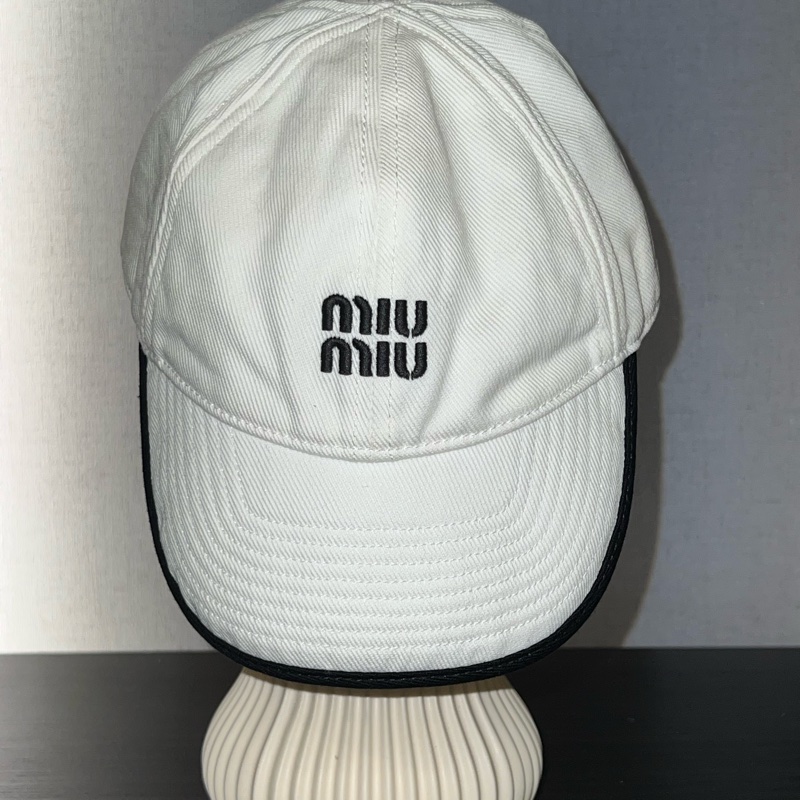 Miumiu 白色棒球帽-0
