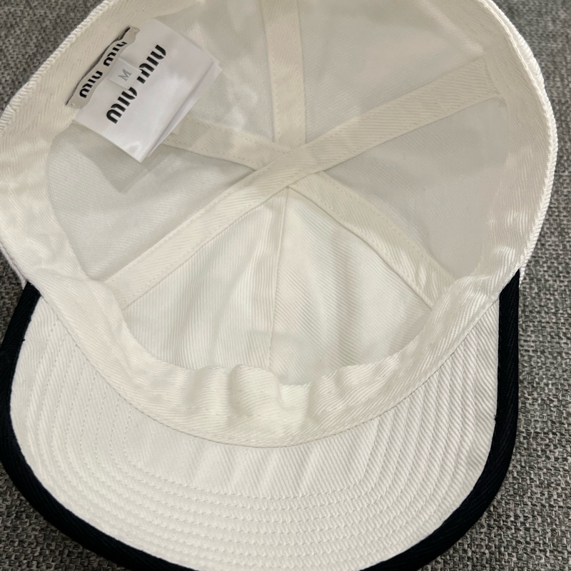 Miumiu 白色棒球帽-7