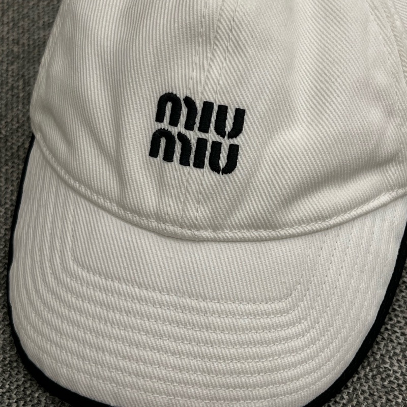 Miumiu 白色棒球帽-12