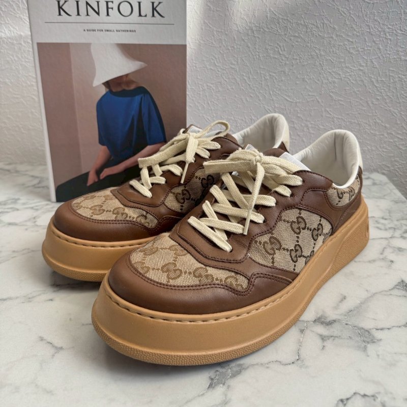 ✨送男生的精品 Gucci 焦糖色緹花休閒男鞋-0
