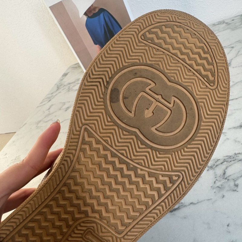 ✨送男生的精品 Gucci 焦糖色緹花休閒男鞋-2