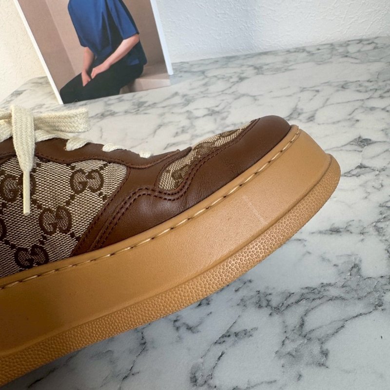 ✨送男生的精品 Gucci 焦糖色緹花休閒男鞋-8