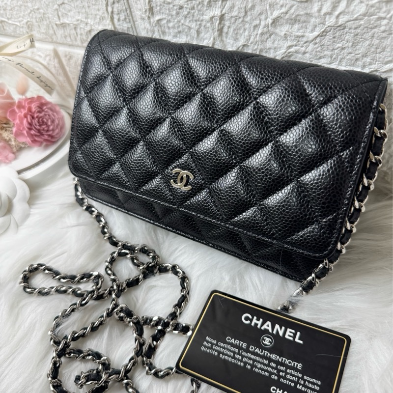 經典香奈兒銀荔枝牛皮woc-10