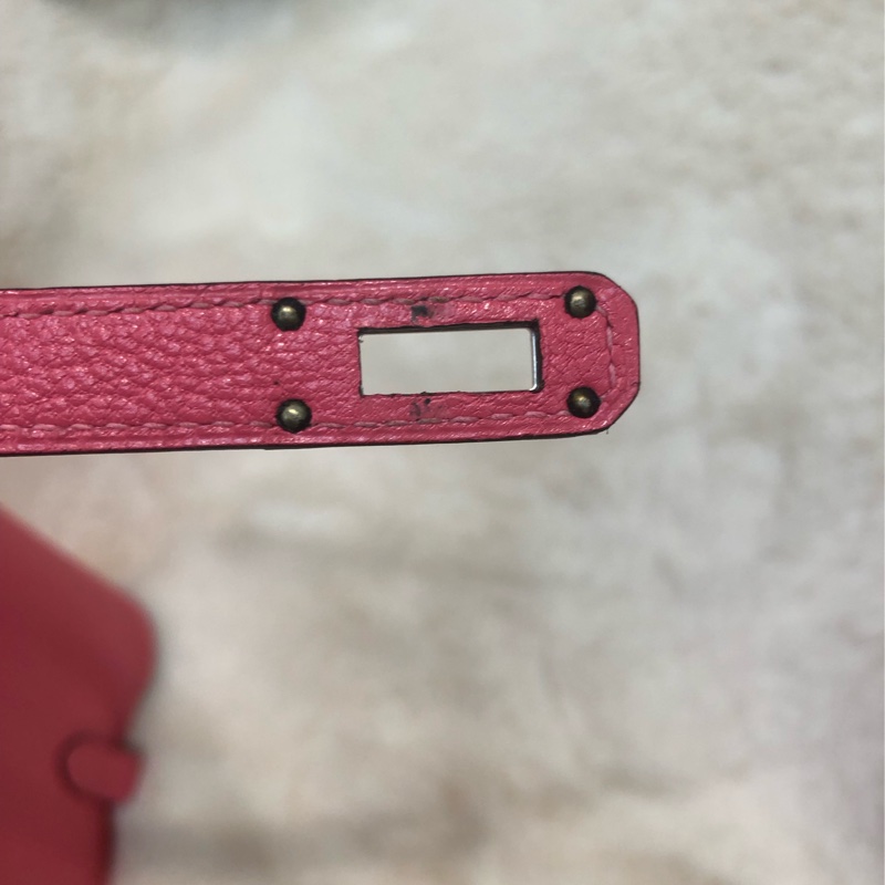 Hermes 粉色山羊皮Kelly 銀扣長夾 XC246-14