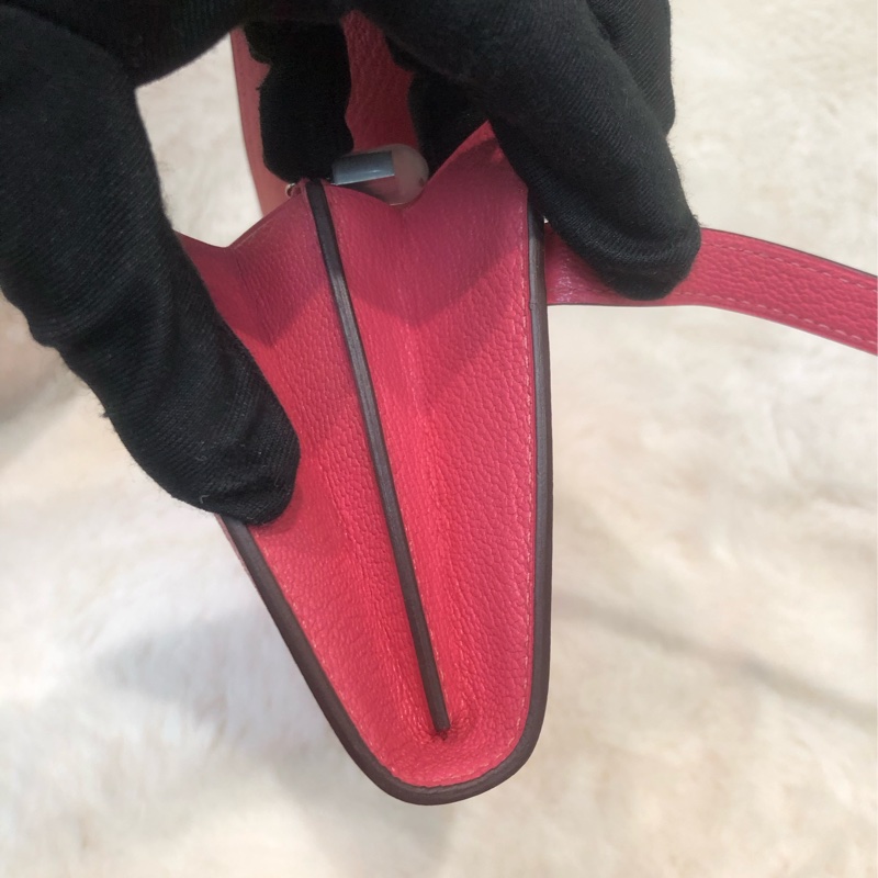 Hermes 粉色山羊皮Kelly 銀扣長夾 XC246-16