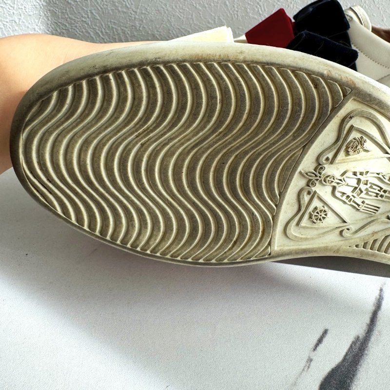 ✨超可愛 Gucci 紅米白深藍蝴蝶結白鞋-14