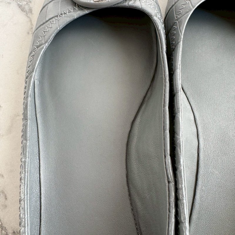 ‼️狀況超好 Tory Burch 灰藍色TB Logo 鱷魚壓紋娃娃鞋-6