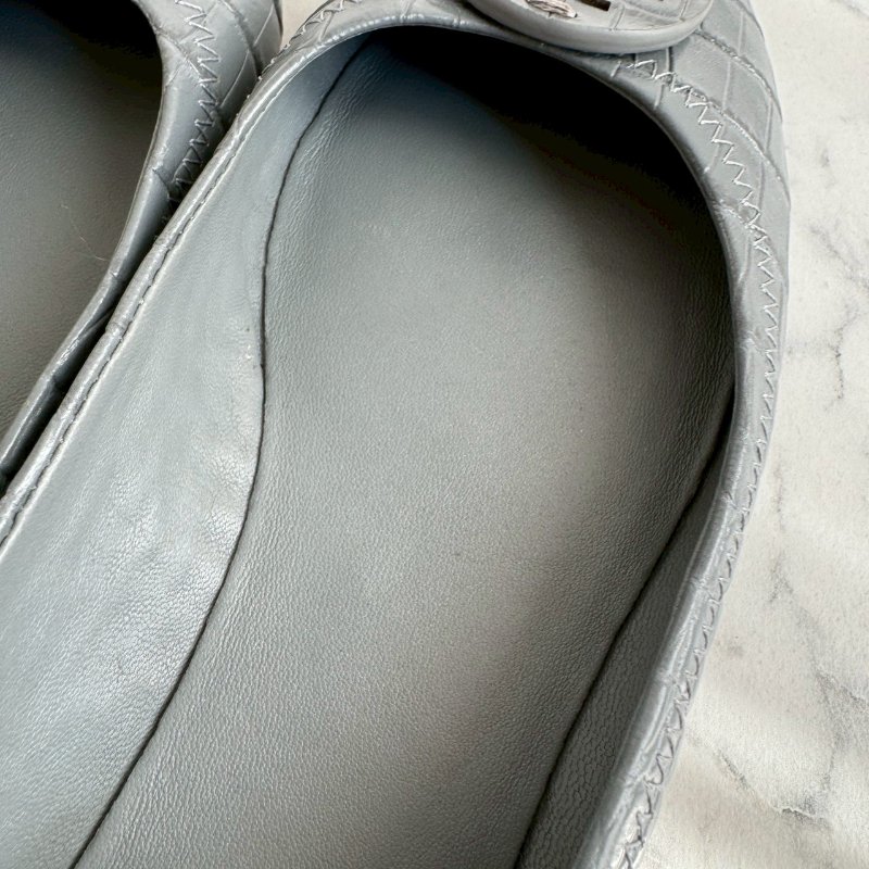 ‼️狀況超好 Tory Burch 灰藍色TB Logo 鱷魚壓紋娃娃鞋-9